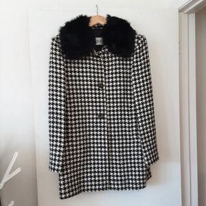Betty Barclay Houndstooth Wool Coat with Removable Faux Fur Collar